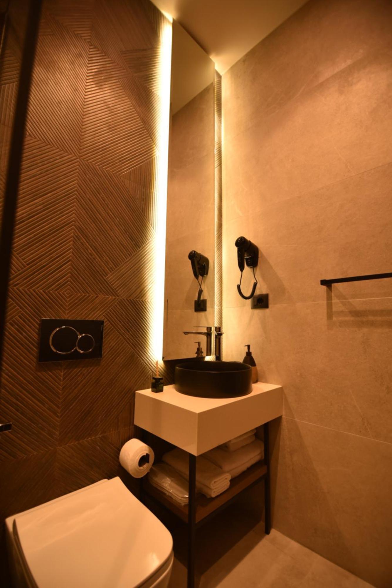 Nuna Hotel Radhimë 客房 照片